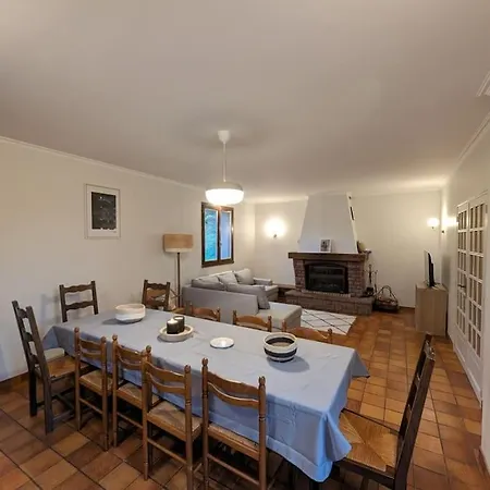 La Maison De La Prade, Classee 2 Etoiles, Linge Founi Villa Clairvaux-d'Aveyron